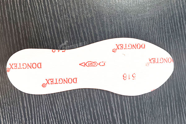 得馬高速裁切機(jī)裁切樣品